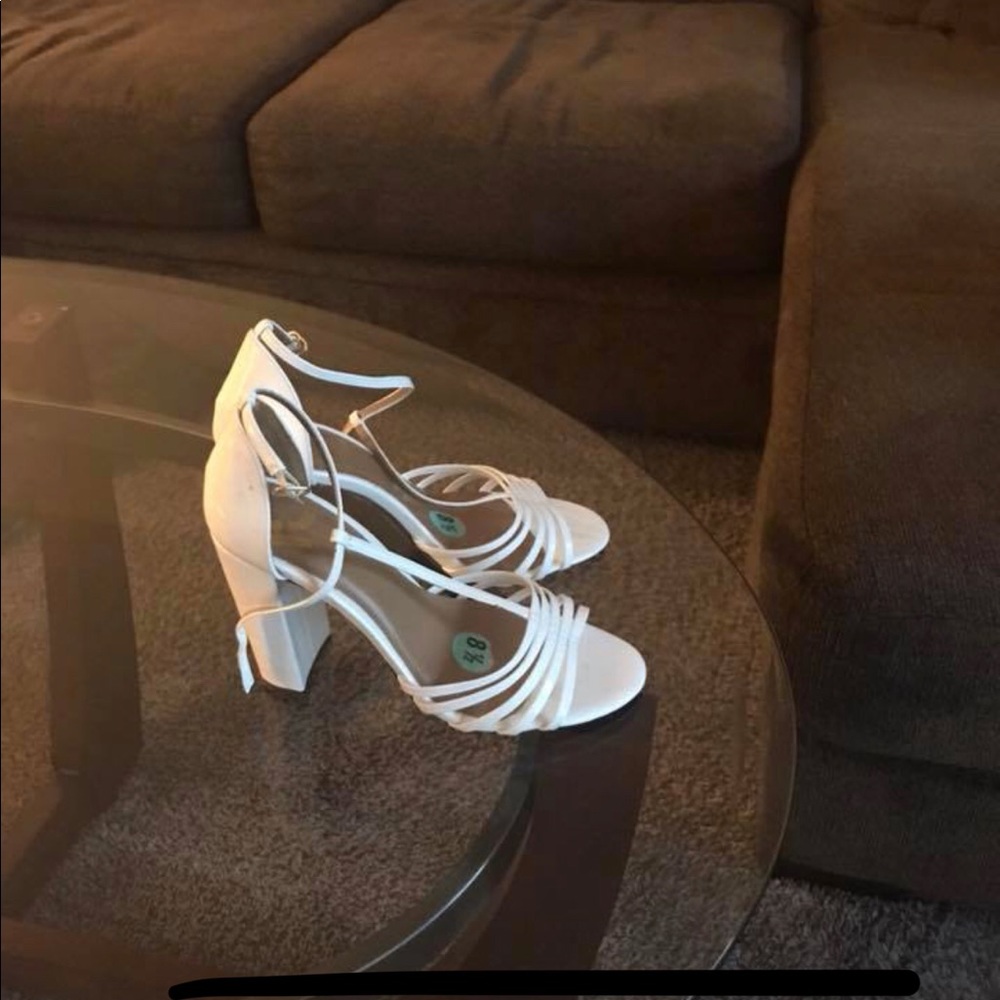 Report strapped sandals